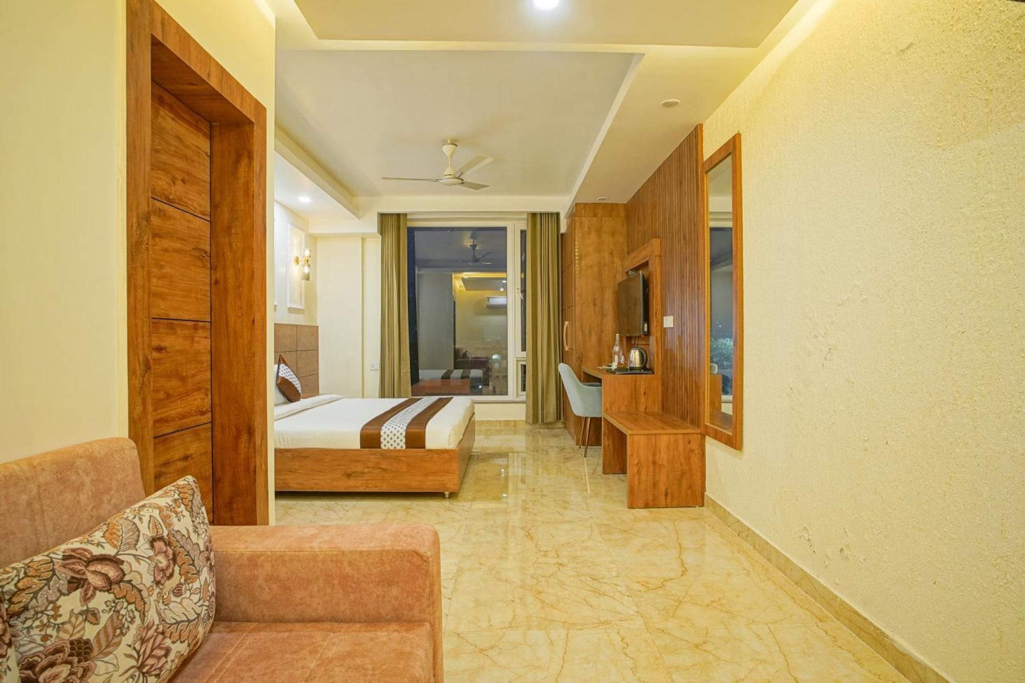 Hotel Nirvana Bliss, Behind Parmarth Niketan Rishīkesh Exterior foto